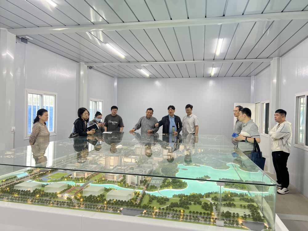 未来学院(新校区)建设指挥部办公室